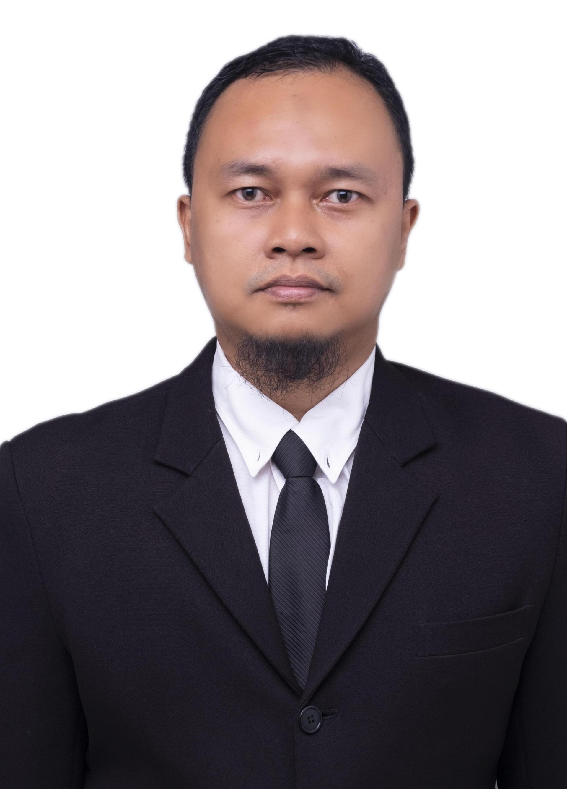Riza Fouzan, S.T.